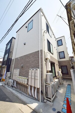 ガーデンコート東尾久の物件外観写真